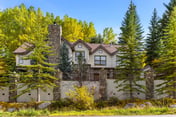 Large West Vail Home - Huge Patio with Private Hot Tub