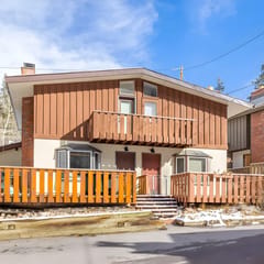 East Vail Home - Pet Friendly & Steps to Bus
