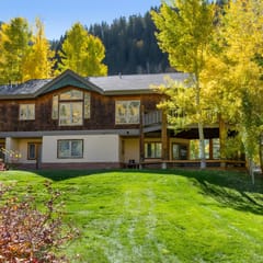 Large East Vail Home - Hot Tub & Steps to Bus Stop
