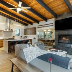 West Vail Home - Hot Tub, Fireplace & Steps to Bus