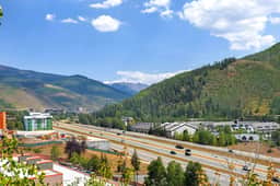 Beautiful West Vail Home - Amazing Views