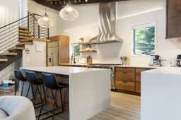 West Vail Home - Hot Tub, Fireplace & Steps to Bus - Image 2