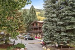 Exclusive Vail Village Townhome - Walk to Ski Lift - Image 4