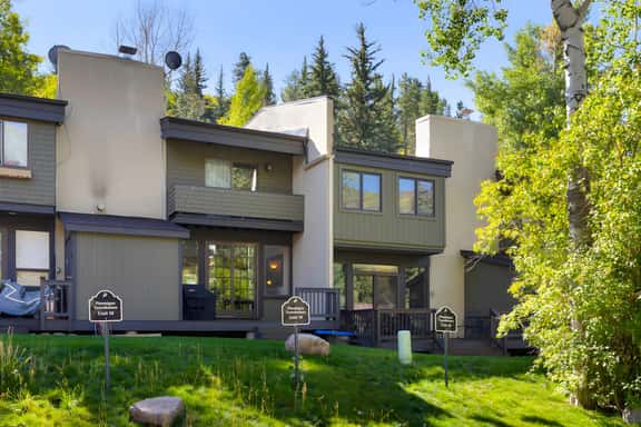 West Vail Ptarmigan Townhome - Hot Tub & Easy Bus - Image 1