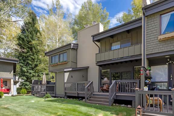 West Vail Ptarmigan Townhome - Hot Tub & Bus - Image 1