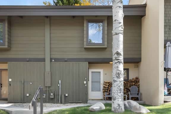West Vail Ptarmigan Townhome - Summer Pool - Image 1