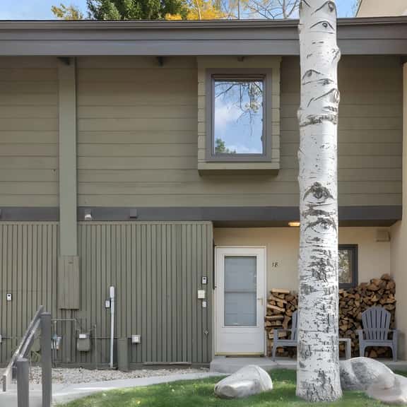 West Vail Ptarmigan Townhome - Summer Pool - Image 1
