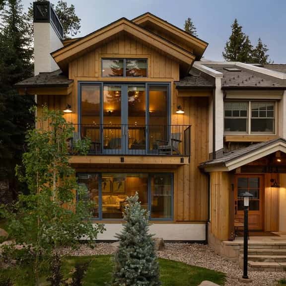 Exclusive Vail Village Townhome - Walk to Ski Lift - Image 1