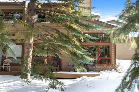 East Vail Townhome - Close to Racquet Club