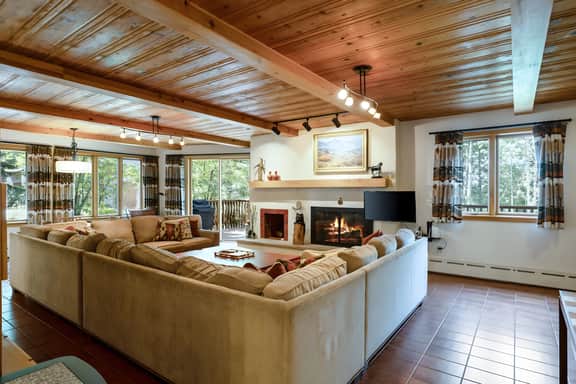 Exclusive Cascade Home - Close to Cascade Lift