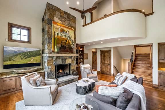 Luxury West Vail Duplex - Multi-Level Living Areas