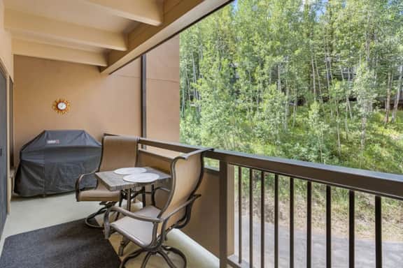 Fallridge Condo - Steps to Nordic Center and Bus - Image 5