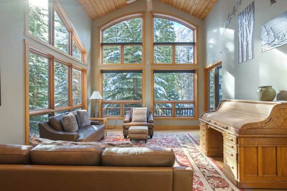 Large East Vail Home - On Gore Creek & Bus Stop - Image 3