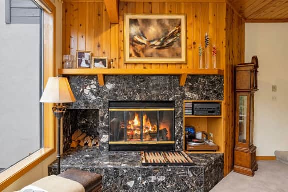 Golf Course Townhome - Livable Space & Privacy - Image 4