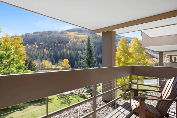 Simba Run Vail - Indoor Pool & Ski Slope Views